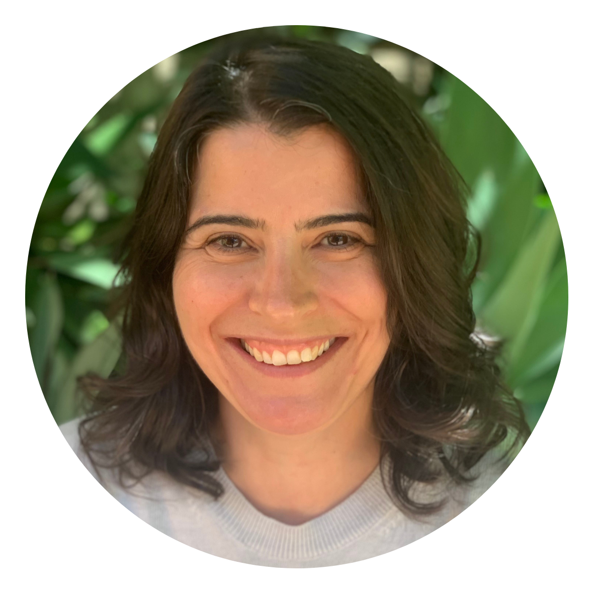 Dr Sarah Wise with Transparent Background