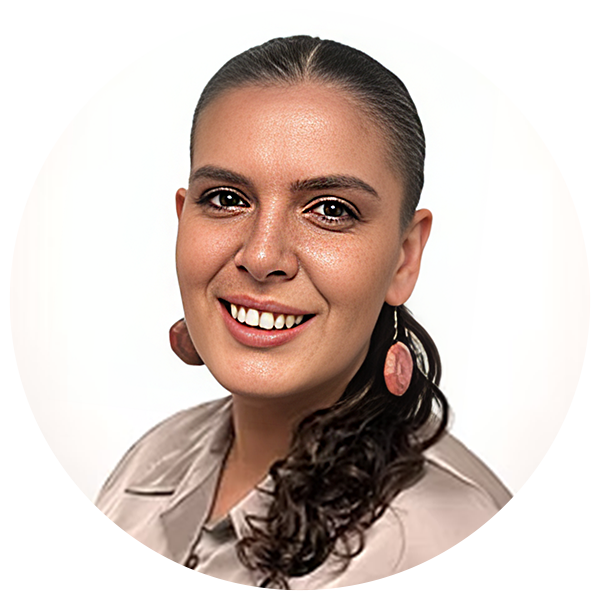 UTS Graduate Tina Thomas